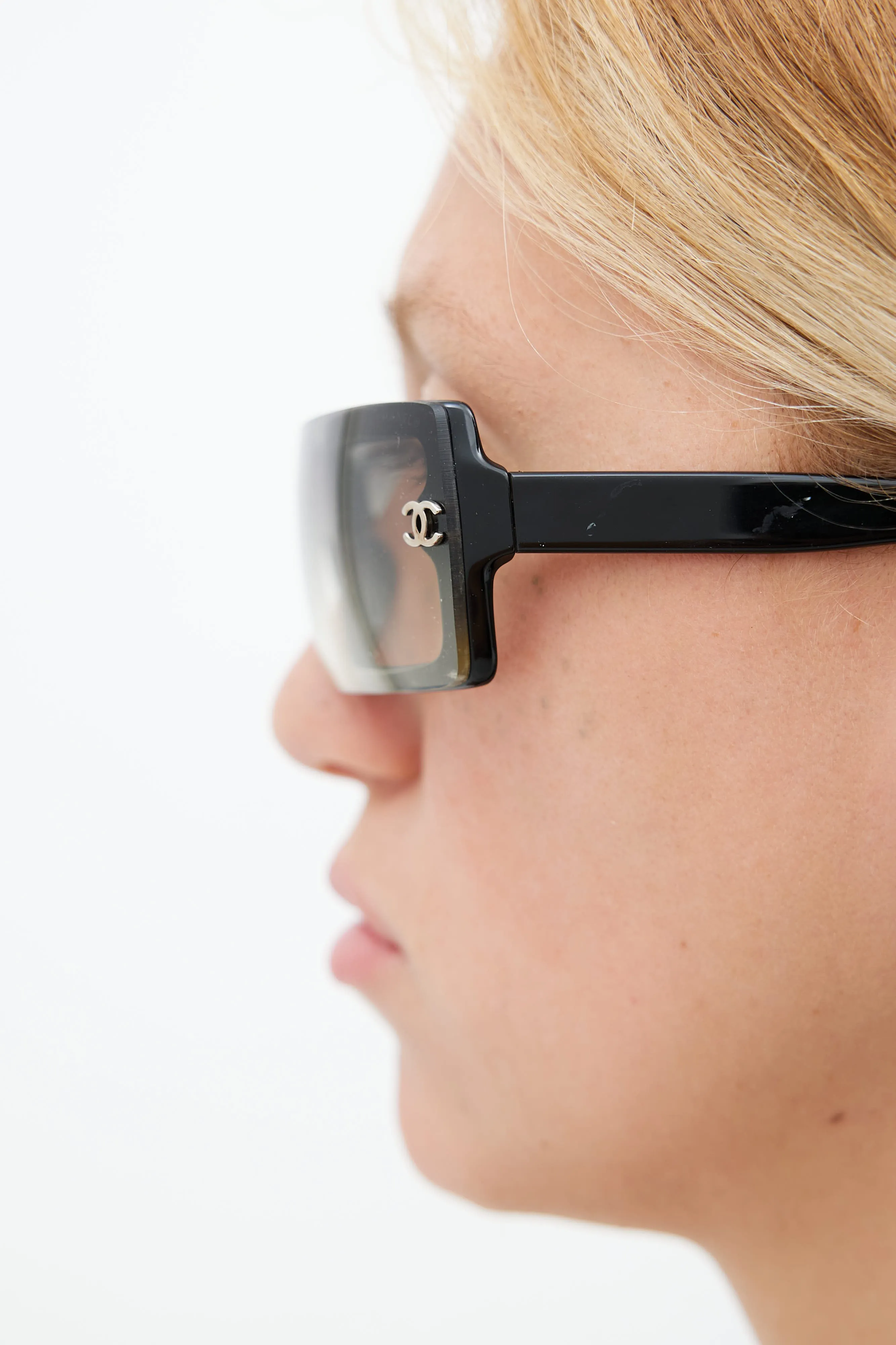 Black Shield 5067 Sunglasses